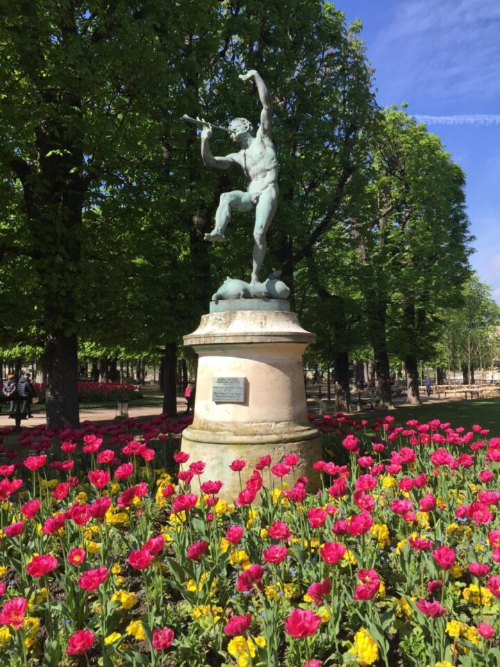 April in Paris_Geraldine Dunbar
