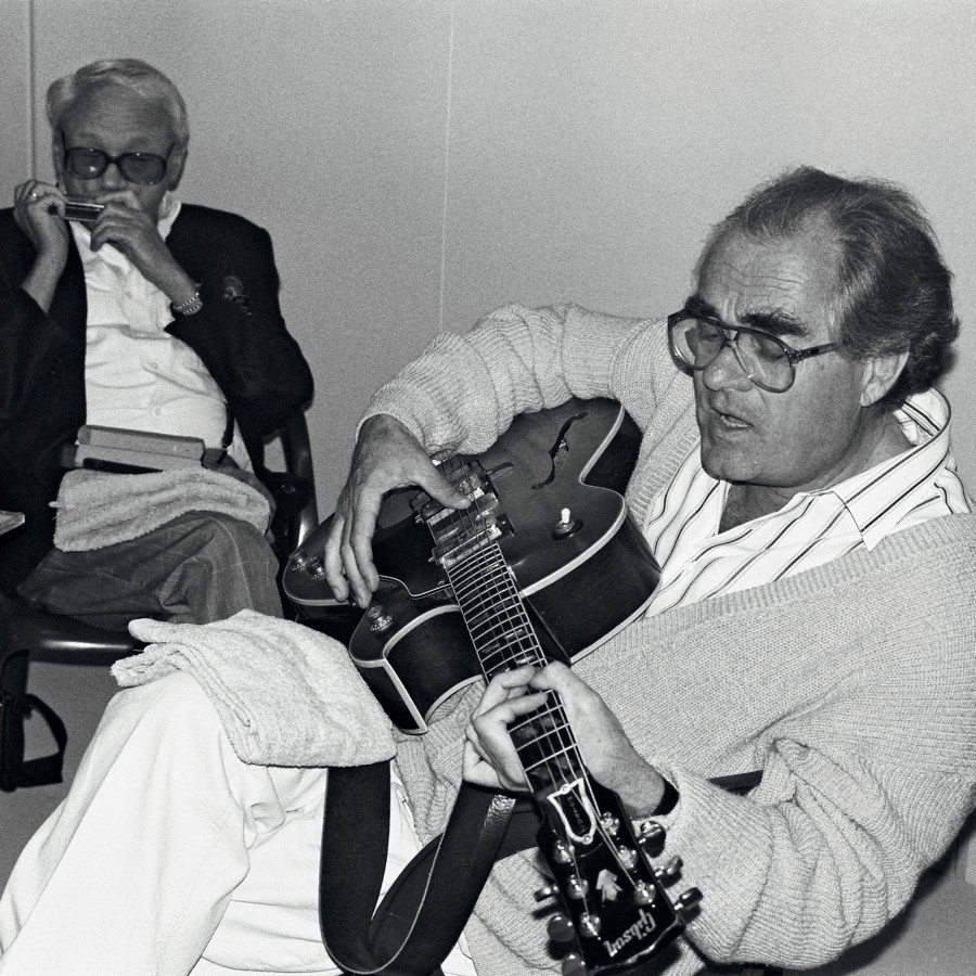 Toots Thielemans et Michel Legrand 1989, photo Pascal Kober, Abécédaire amoureux du jazz B026322-R1-02-3